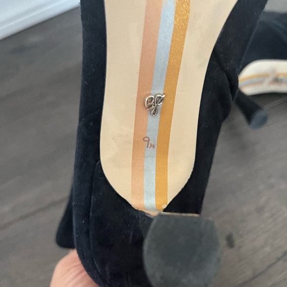 Sam Edelman Samantha Black Suede Ankle Booties Size 9.5 - Picture 6 of 12